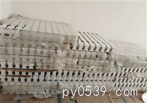 铸铁暖气片出售，水暖安装，改水电，铺地暖